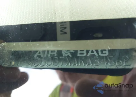 2010 Ford Escape Xlt from USA, damaged, VIN 1FMCU0D7XAKA34862